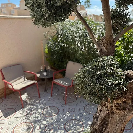 Luxury Townhouse With Pool Ii Casa Macarena 02 別荘